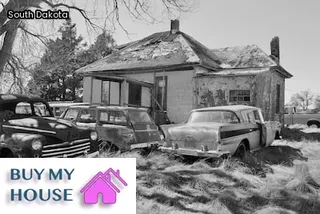 how much do realtors get for selling a house